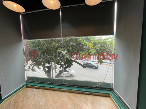 Whole house for rent as a business office in Giang Van Minh street, Ba Dinh. Area 60m2, Area 4.5m, 6 floors, Price 55 million (CTL) _0
