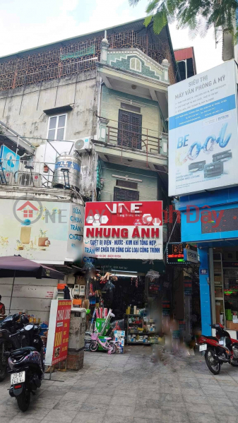 Owner needs to sell house on Le Thanh Nghi street, 2 frontages. Area 111m2, sidewalk 5m. Red book owner. Price Sales Listings
