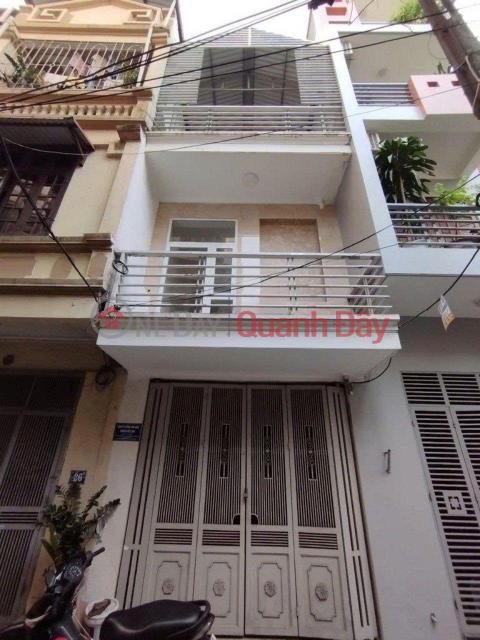 Cho thuê nhà ngõ 2 Đại Từ, 3 tầng x 42m2, 3 ngủ, 8tr5 ở gia đình, nhóm _0