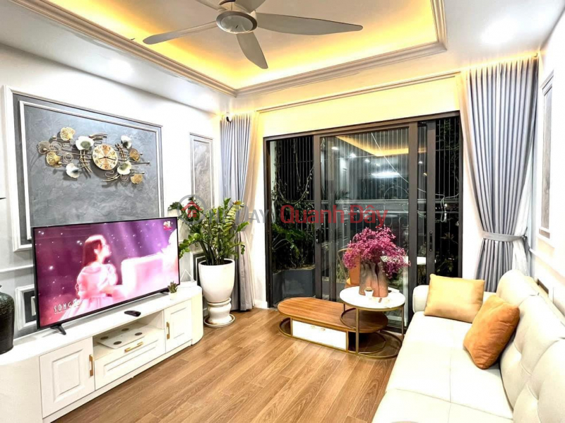 OWNER FOR SELLING AZ LAM VIEN APARTMENT - CAU GIAY - HANOI NEAR PARK 120 PRICE 5.5 BILLION 0987,062,288 Sales Listings