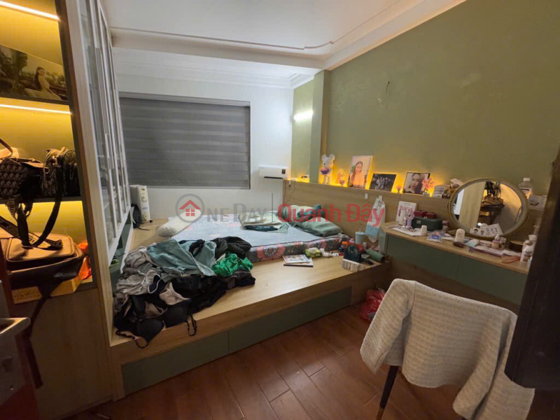 đ 7,68 tỷ, Thịnh Quang, 6 tầng, gara ô tô chỉ 7,68 tỷ, kinh doanh sầm uất, trung tâm Đống Đa