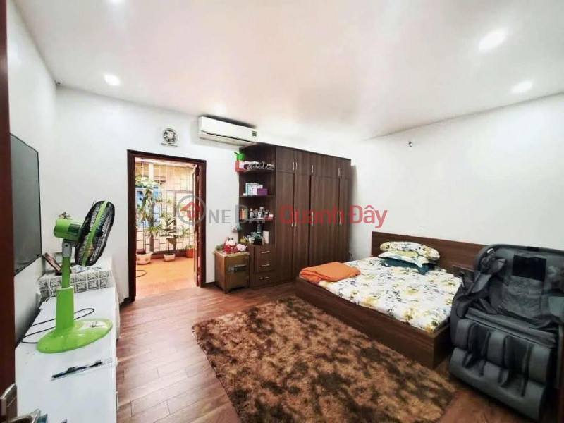 318 Đê La Thành 40m 4 tầng chỉ 7,7 tỷ, gần trường, chợ, đủ tiện nghi Niêm yết bán
