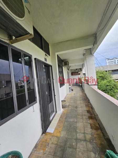 Cần bán căn hộ tại chung cư Chợ Quán, đường Trần Bình Trọng, P1, Quận 5, TP. Hồ Chí Minh. | Việt Nam Bán đ 1,8 tỷ