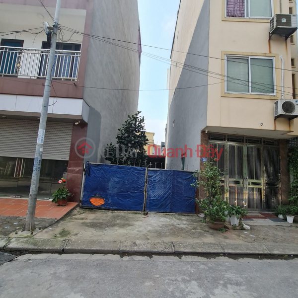 60m2 đất Trâu Quỳ – lô góc – trục chính ô tô tránh chỉ 9 tỷ x 0989894845 Niêm yết bán