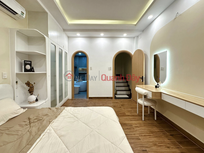 8 BILLION VND, IMMEDIATE OWNERSHIP OF A PROPERTY ON PHAM VAN DONG STREET, VF5 GATEWAY, 20M FROM MAIN STREET, AREA: 40M2 x 5 FLOORS Vietnam Sales đ 8 Billion