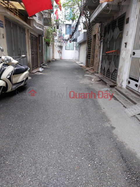 Urgent sale of To Hoang dike house - Hai Ba Trung District, clear alley, wide enough for cars to avoid, business, price slightly 8 billion. _0