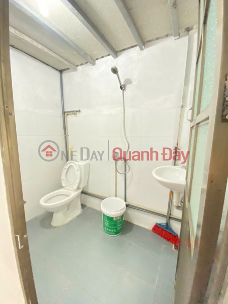 Warehouse for rent at 1277 Giai Phong, 70m² loft with WC 10 million\\/month Vietnam Rental đ 10 Million/ month