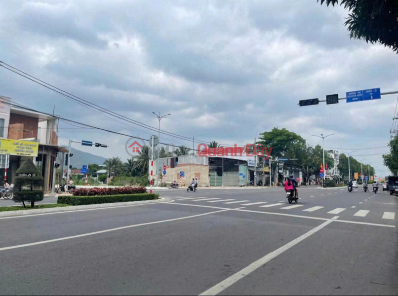 Property Search Vietnam | OneDay | Residential, Sales Listings House for sale with frontage for business on 23\\/10 Vinh Trung Nha Trang street.