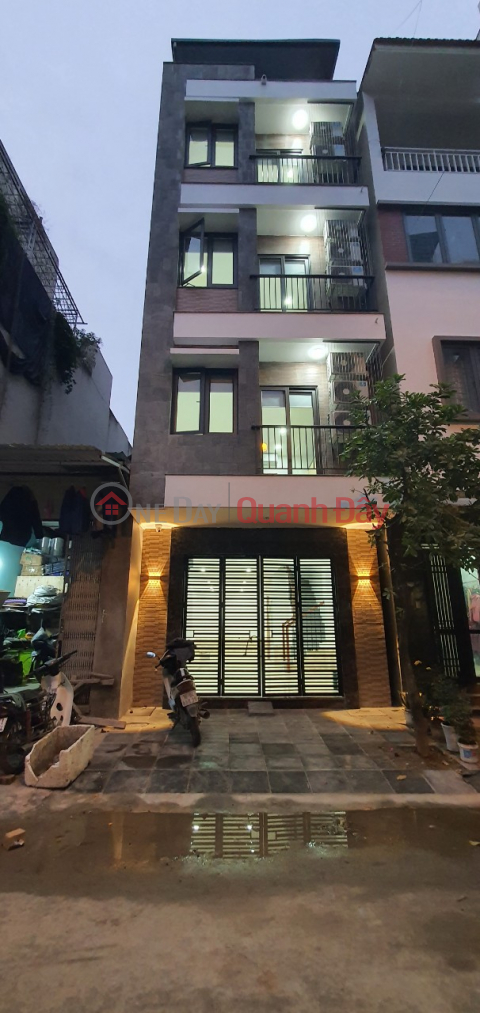 Selling Phu Dien apartment complex 60m 10 self-contained rooms with elevator ready to operate immediately contact 0817606560 _0