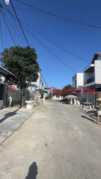 ONLY 4.X (VND) - 100m² LAND - PARALLEL TO NGUYEN THUC DUONG STREET - NEAR NON NUOC BEACH, TAN TRA. Sales Listings