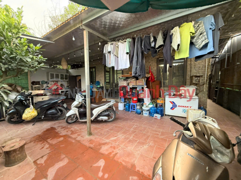BÁN NHÀ 118M2 CẤP 4 Ở NGAY GIÁ RẺ BÈO Ô TÔ CON ĐỖ CỬA ĐƯỜNG NƯỚC PHẦN LAN _0