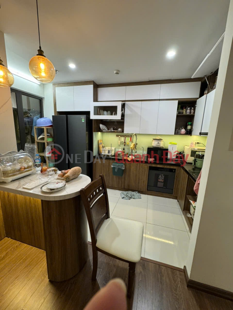 Cần Cho thuê nhanh căn chung cư B2304 Stellar 35 Lê Văn Thiêm, quận Thanh Xuân, HN _0