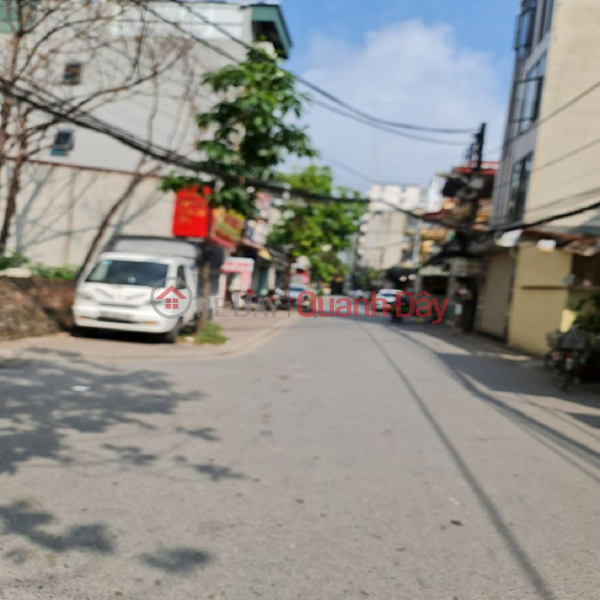 Land for sale, 45m2, Trau Quy, Gia Lam, accessible by 16-seater cars. Contact 0989894845 Vietnam | Sales, đ 7.9 Billion