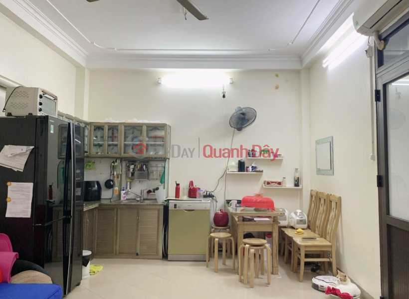 Property Search Vietnam | OneDay | Residential | Sales Listings, TRAN Cung TOWNHOUSE FOR SALE - BEAUTIFUL RESIDENT-BUILT HOUSE - GATE, PARKING CARS - Thong alley - 45m2, 5T, 5.35 BILLION