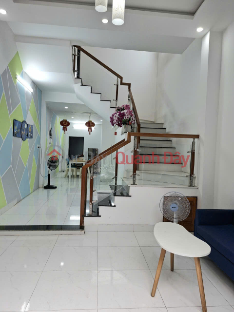 ► House in a 3m wide alley near Tran Cao Van main road, car parking 25m away, area 51m2, 2 reinforced concrete floors, 3.9x billion VND _0