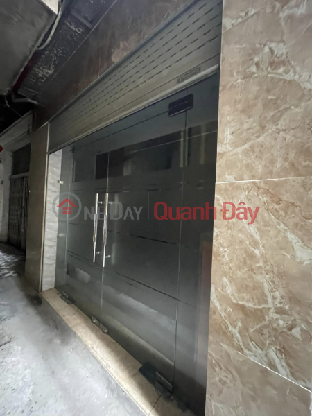 House for sale in Kham Thien Market alley - Dong Da Dt: 30m, build 3 floors MT: 4m, price 2.65 billion rural alley, avoid motorbike Sales Listings