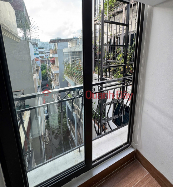 đ 5.3 Million/ month, (Extremely rare) 23m2 Bunk bed apartment in lane 97 Vuong Thua Vu - Private washing machine - 20m from the street - For 4 people