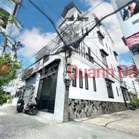 Corner lot, 8th Street, Ward 11, Go Vap – HXH, 4.5x15m, 4 floors, 7.9 billion VND _0