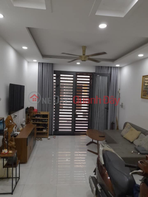 House for sale in Phu Nhuan district 68m2 x 3 floors. Only 6 billion VND _0