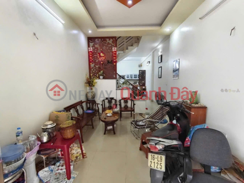 Nhà mặt đường Miếu Hai Xã - 54m 4 tầng - vị trí đẹp - Vỉa hè rộng _0