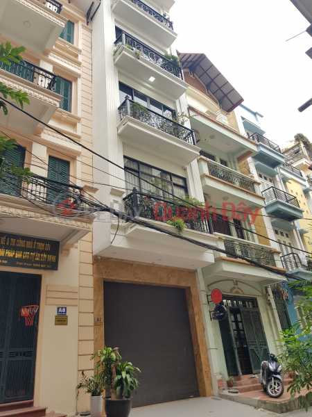 (ALLEY FRONT, CAR, 4 HOUSES ON STREET) House for sale on NGUYEN CHI THANH, 50m, 5 floors, 4.5m frontage Sales Listings