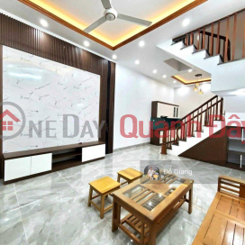 House for sale in Yen Lang, 38m2 x 4 floors, near Thai Thinh, very beautiful, price 5 billion on clear alley _0