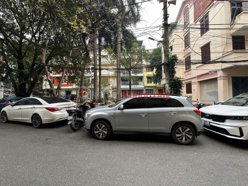 HOUSE FOR SALE IN THANH XUAN, DIVIDED FOR CARS, AVOIDING BUSINESS, OFFICE, AREA 52M2, WIDE FRONTAGE, 18.X BILLION Sales Listings