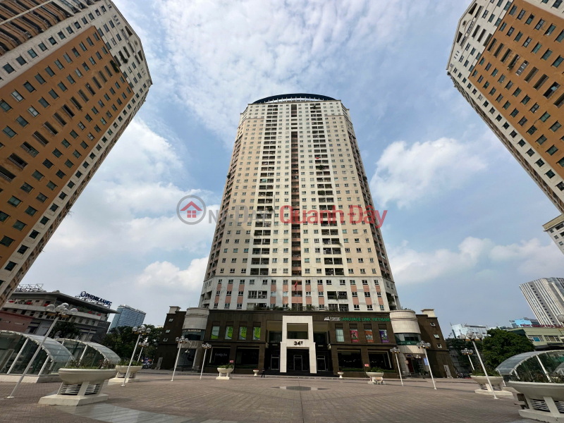 đ 9,5 tỷ (Tin thật 100%) CH 130m2 x 3PN có slot ô tô tại tòa 34T - Ban công Đông Nam - Nội thất 600 triệu
