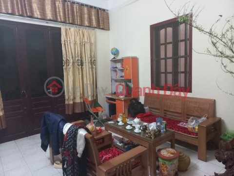 FOR SALE STREET HOUSE ON DUC THANG WARD 190\/290M2, 3 FLOORS, CAR GARAGE WITH BUSINESS OVER 15 BILLION _0