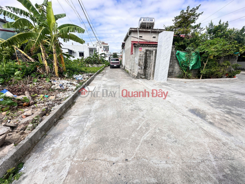 2.2x BILLION - Corner lot 134.8m² Xuan La Thanh Son center, opposite the auction area ZALO 0567 222 555 Vietnam Sales, đ 2.29 Billion