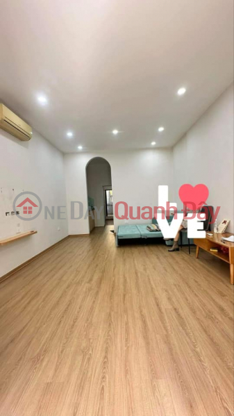 Collective sale of Pedagogical University, Tran Quoc Hoan 60m, 2 bedrooms, beautifully renovated house, about 2 billion Sales Listings