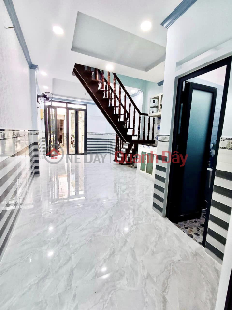 2-sided house with open alley on Bui Thi Xuan street - 20 meters from car alley for only 3 billion. _0