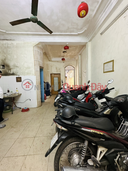đ 14.3 Billion CAU GIAY CENTER - THONG ALLEY - KIA MORNING TO THE DOOR - NEAR THE STREET - NEAR YEN HOA PARK