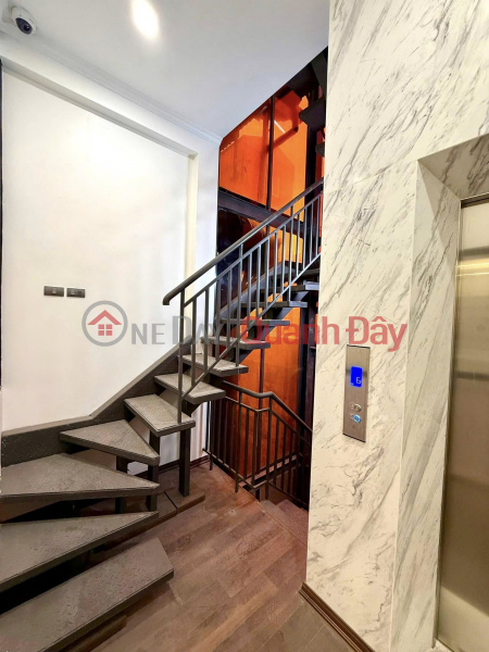 House for sale on Nguyen Dinh Chieu, 66m2, 6 floors, elevator, 30.5 billion, sidewalk, car, new and beautiful Vietnam, Sales, đ 30.5 Billion