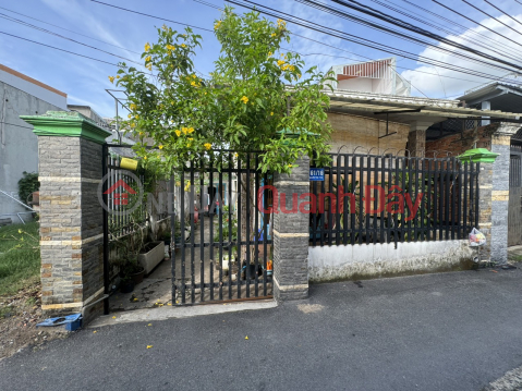 LAND FOR SALE WITH BEAUTIFUL HOUSE AT Nguyen Van Troi Street, Hiep Thanh Ward, Thu Dau Mot, Binh Duong _0