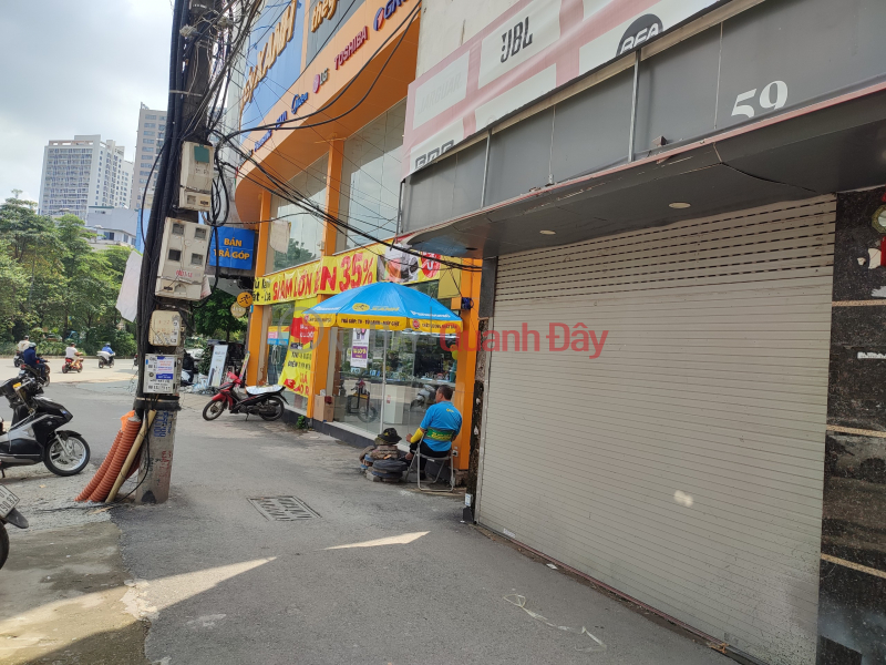 7.X BILLION VND FOR A 5-STORY HOUSE IN A 4M WIDE ALLEY IN NGOA LONG – 6 BEDROOMS – HARD TO FIND ANOTHER PROPERTY LIKE THIS Sales Listings