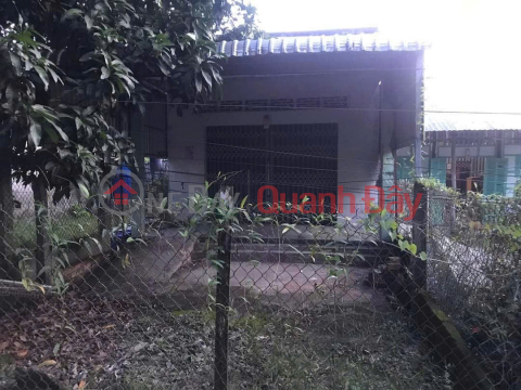 Owner needs to sell house and land in Hoa Long B hamlet, Kinh Cung town, Phung Hiep district, Hau Giang province. _0