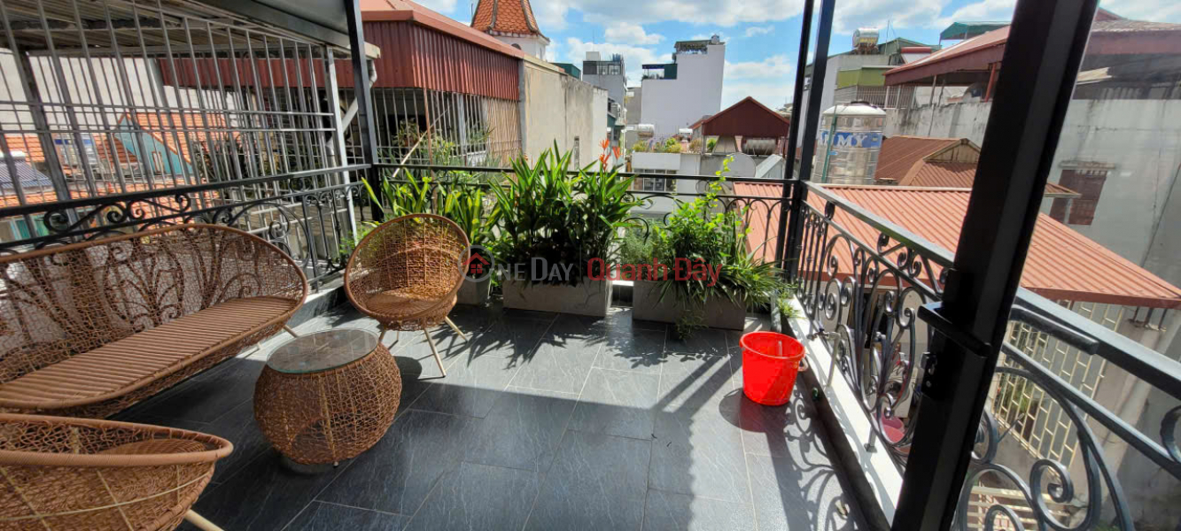 Bán nhà mặt ngõ Nguyễn Sơn, gần Nguyễn Văn Cừ – Nhà mới 5 tầng, 6 phòng ngủ, thang máy – Khu Hàng Không dân Việt Nam Bán, đ 1,29 tỷ