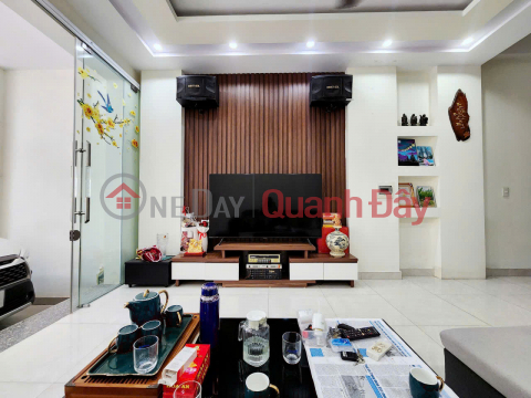 House for sale in Thien Loi subdivision - Vo Nguyen Giap, 78m2, 3.5 floors, PRICE 5.5 billion, extremely beautiful _0