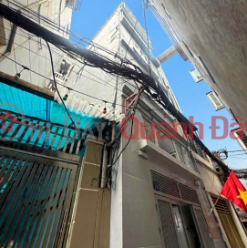 Lac Long Quan Street, 27m x 6 floors, 7.9 billion VND, privately built, 2 sides open, near the street, 5 minutes to West Lake. _0