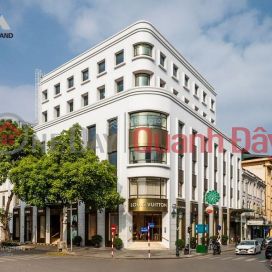 Super hot Grade A office for rent, corner lot between Ngo Quyen and Trang Tien streets, area 100m2, 266m2 _0