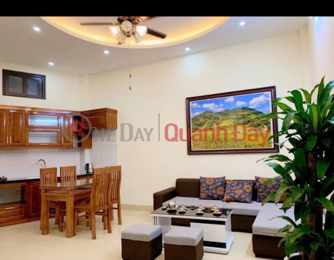 Cho thuê nhà nguyên căn ngõ 609 Vũ Tông Phan, 35m2 x 4.5 tầng, 1 tum, 3 ngủ, 12 Triệu _0