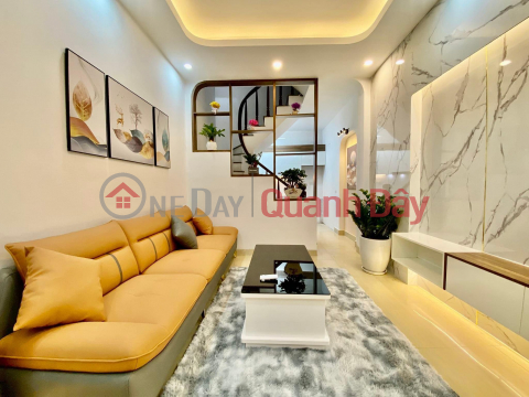 Selling Truong Dinh townhouse, 34m, new house, owner buys a bigger house, so selling, 3 billion 300 VND _0