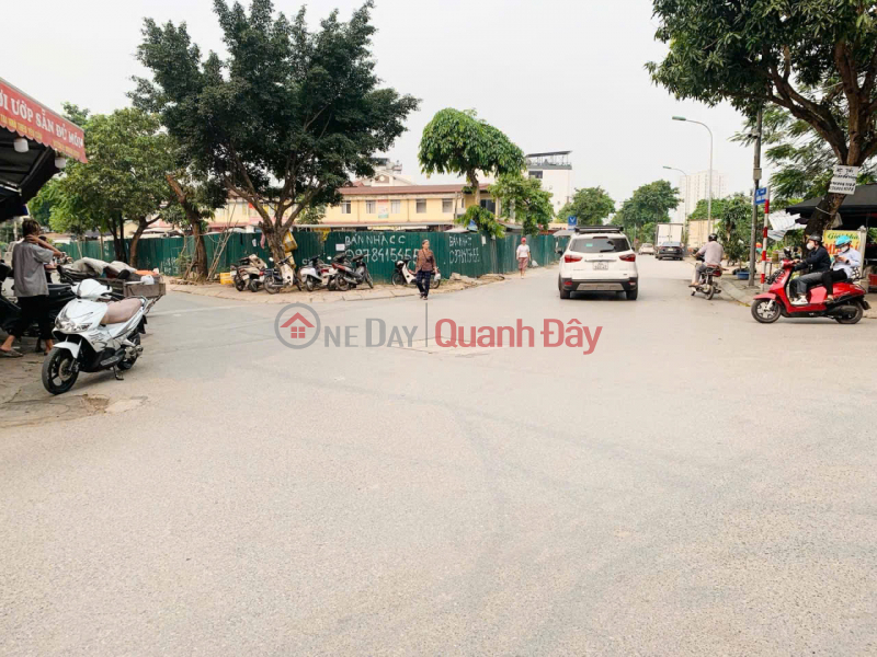 A SUPERB 7-STORY BUILDING ON A PRIME LOCATION IN THACH BAN CENTER – IDEAL FOR HIGH-LEVEL BUSINESS Sales Listings