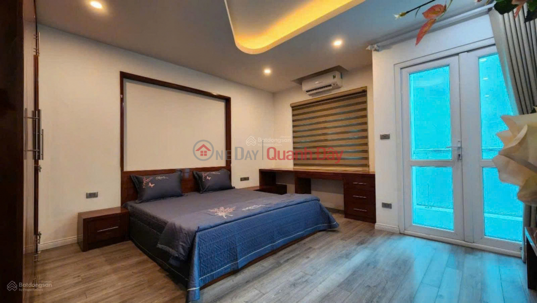 đ 10.9 Billion, HOUSE FOR SALE IN XUAN LA - TAY HO - 6 FLOORS WITH ELEVATOR - CARS ACCESSING THE HOUSE - 5M TO THE STREET - 3 STEPS TO WEST LAKE.