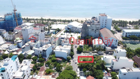 Land for sale with 2 frontages on Lam Hoanh Street - My Khe 4, Da Nang. Prime location 200m from the beach, Urgent sale price _0