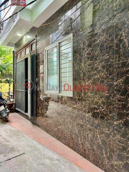 Property Search Vietnam | OneDay | Residential | Rental Listings | House for rent on Bach Dang alley - Hai Ba Trung, 50m2 x 5 floors, 5 bedrooms, 4 bathrooms, price 14 million Ctl 0377526803