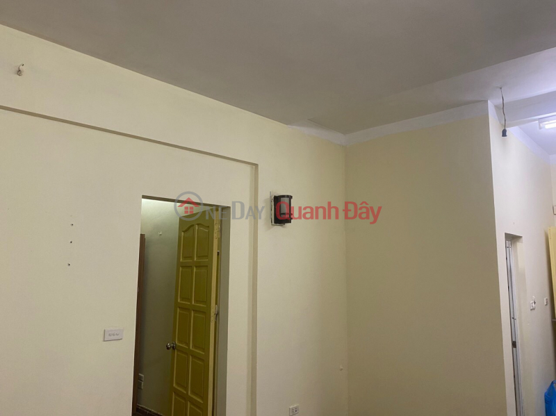 Property Search Vietnam | OneDay | Residential, Rental Listings | Apartment for rent, 3rd floor, collective house, alley 36 Luong Dinh Cua, Dong Da, 6 million