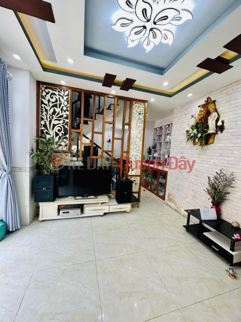 Only 47 million\/m2 owns a business area (139M2) 3 storeys - LINH XUAN - TD. Currently for rent > 20 million VND _0