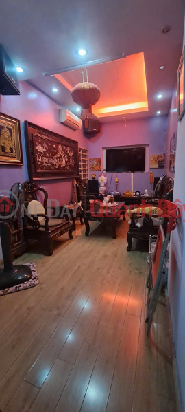 BÁN NHÀ VĂN CAO - THỤY KHUÊ - NHÀ ĐẸP, DÂN XÂY TÂM HUYẾT, 10M RA MẶT PHỐ - 40M2X5T - 9 TỶ Niêm yết bán